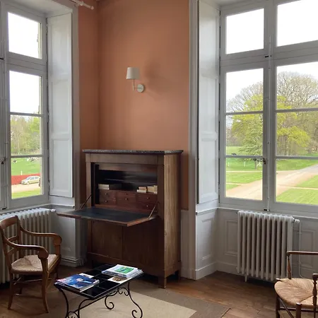 Le Plessis B&B 오르보
