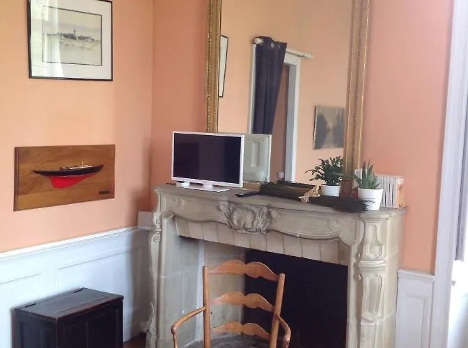 Bed and Breakfast Le Plessis 3*