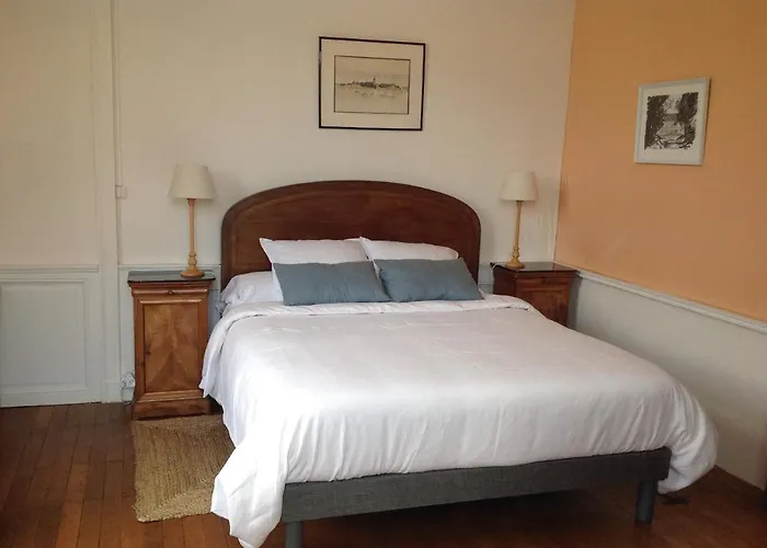 Bed and Breakfast Le Plessis 3*